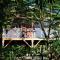 Fully equipped 2 bedroom tree top cottage, with large balcony in private garden - 圣伊格纳西奥