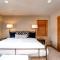KBM Resorts Stunning Private Home w Hot Tub and Fire Pit PNF-860