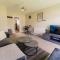 The Maisonette Solihull, Modern 3 Bed Serviced Apartments With Free Parking - Minutes From NEC JLR BHX HS2 - 索利赫尔