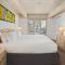 Chateau Roaring Fork 7, Deluxe Condo Overlooking the River, Four Blocks to Downtown Aspen - أسبين