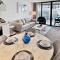 Perfect beachside getaway Oracle Tower 2, 8th floor