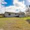 Charming Farmhouse in Morriston with Fenced Yard - Morriston