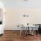 Modern Apt - Free Parking - Convenient Location