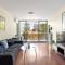 Modern Apt - Free Parking - Convenient Location