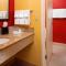 Courtyard by Marriott Orlando Airport - Orlando