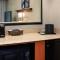 Courtyard by Marriott Lexington North - ليكسينغتون