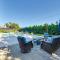 Pool and Spa Luxe Home in Naples! - Neapol