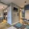 Sleek Studio Near Dtwn Dining and Entertainment