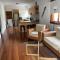 Manley St Suite