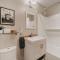 Ensuite 08 - A Newly Remodeled Studio - A Perfect Romantic Getaway - Deming
