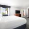 Courtyard By Marriott Las Vegas Stadium Area