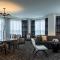 Renaissance Chicago OHare Suites Hotel