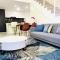 Sydney resort style condo 3 pools