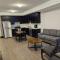 Modern 2BR APT - Pickering - Pickering
