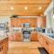 Sunny Daze Cabin Luxurious 4BDR with Stunning Views