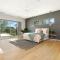 ZenLux Massive 5-BR Holiday Home - Pool - BBQ