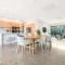 ZenLux Massive 5-BR Holiday Home - Pool - BBQ
