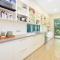 ZenLux Massive 5-BR Holiday Home - Pool - BBQ