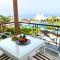 Luxurious Seafront Penthouse - كيرينيا