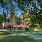 Charming property with private pool - Märsta