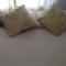 Comfortable Family room with Tv, Free Fast Wifi, Sleeps 3