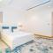 Palm Jumeirah K-Frond Villa with Private Beach Access & Pool - Dubai