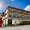 Fayton Hotel