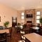 Cobblestone Inn & Suites - Holstein - Holstein