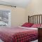 Trailside Village #6 - Slopeside 3BR 2BA, Hot Tub, Sauna, Ski In Ski Out on Great Eastern - 基灵顿