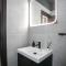 Palmove Renovated Meneou House