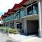 The White Morph Motels