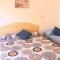 Cozy apartment with balcony 100m from the sea