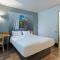 B&B HOTEL CHATEAUROUX Aéroport - Déols