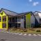 B&B HOTEL CHATEAUROUX Aéroport