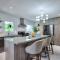 4 Bedrooms or 2 bedrooms house near Fairview Mall and 401 & DVP