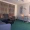 Kuhio Banyan Hotel (with Kitchenettes)