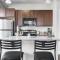 3 Downtown spacious combined units with free parking - 印第安纳波利斯