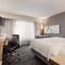 Courtyard by Marriott Topeka