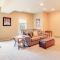 Boulder Lake Access Townhome with Deck! - ليك هارمونى Boulder Lake Access Townhome with Deck! - ليك هارمونى