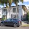 Modern Furnished 2 Bedroom in West LA - Лос-Анджелес