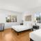 Modern Furnished 2 Bedroom in West LA - Лос-Анджелес