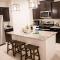 Charming Home Close To The Highway With Pool - Tucson