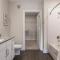 Landing at The Draper - 2 Bedrooms in Garland - 加兰