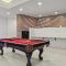 Landing at The Draper - 2 Bedrooms in Garland - 加兰