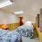 Sanderling Sea Cottages, Unit 1 with Deck! - 沃尔德波特