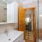 Apartment Njivice 5295b