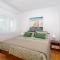 Apartments by the sea Njivice - Krk - 5295