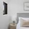 Sailview Escape - A Tranquil Marina Hideaway