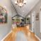 4bd Waterfront House in Lake Lanier with HotTub, FirePit, Wifi, Ping Pong and 2 Kaya - Gainesville