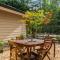 4bd Waterfront House in Lake Lanier with HotTub, FirePit, Wifi, Ping Pong and 2 Kaya - Gainesville